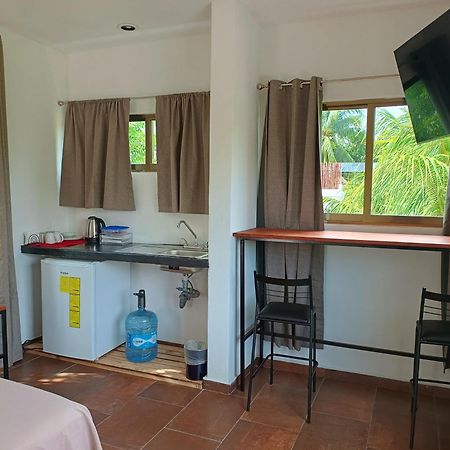 Hotel Miriam บากาลาร์ ภายนอก รูปภาพ