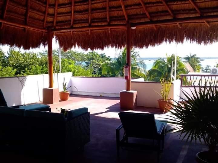 Hotel Miriam บากาลาร์ ภายนอก รูปภาพ