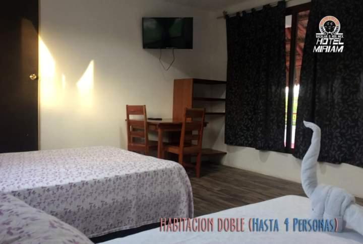 Hotel Miriam บากาลาร์ ภายนอก รูปภาพ