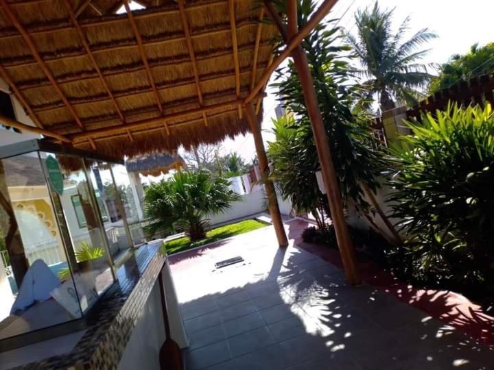 Hotel Miriam บากาลาร์ ภายนอก รูปภาพ